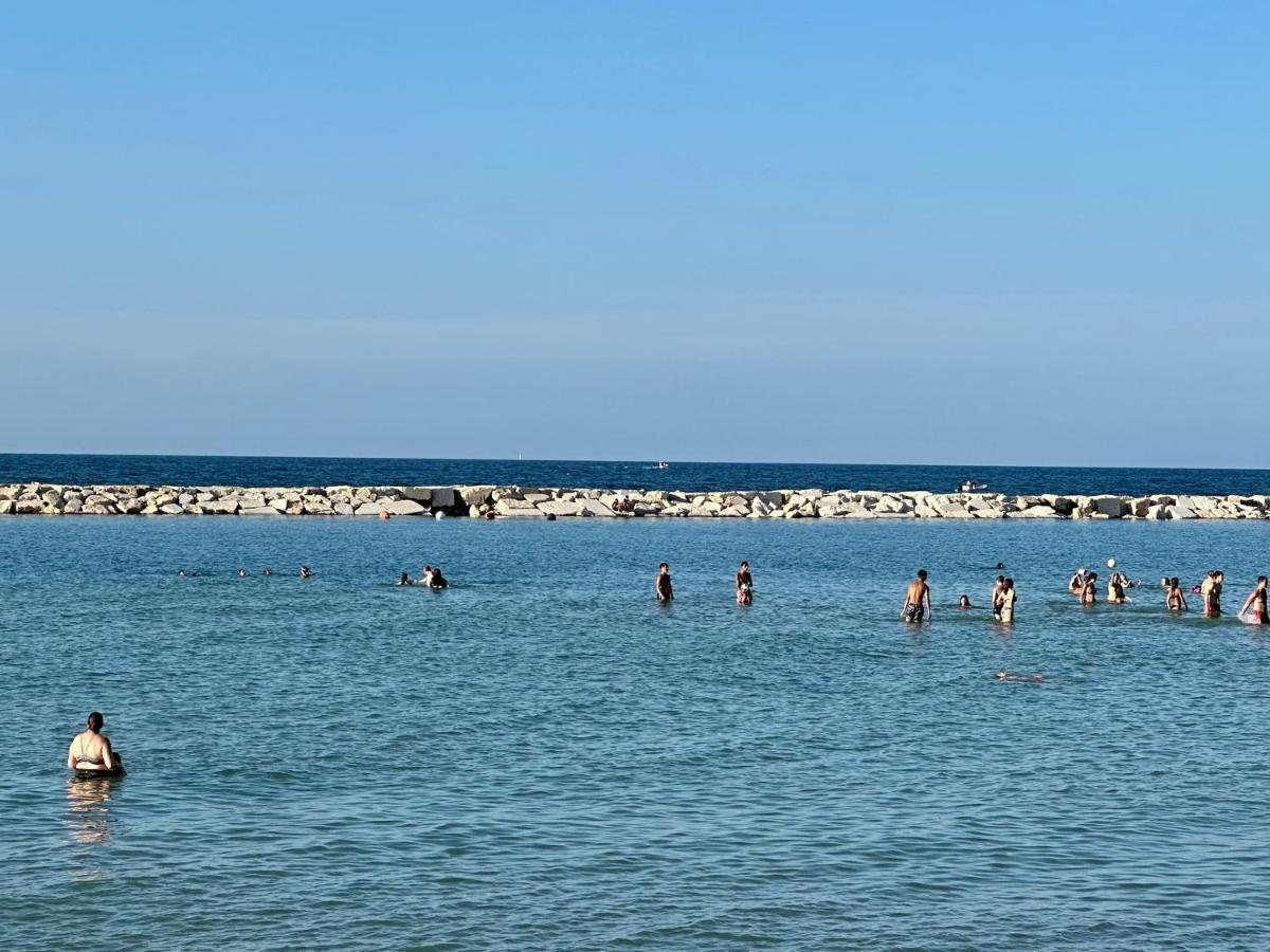 Hotel La Casa Dei Nonni Al Mare Bari Esterno foto